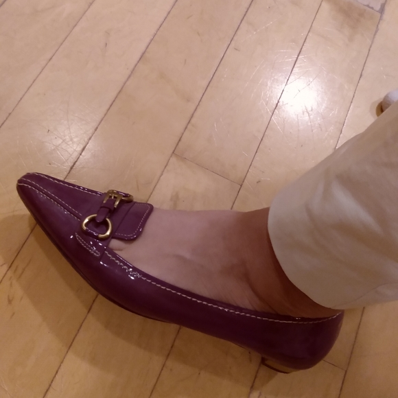 Prada Shoes Flats SZ 7 - Picture 2 of 7